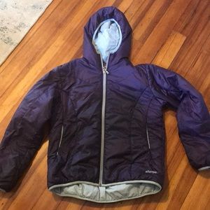 Sherpa woman’s down coat